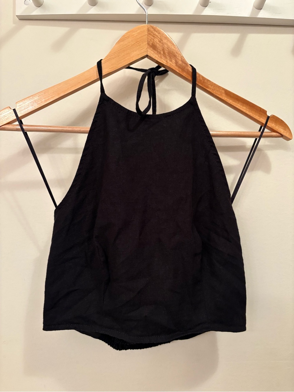 House of Harlow 1960 Black Halter Tie-Back Women's Tank Top with Gold Accent